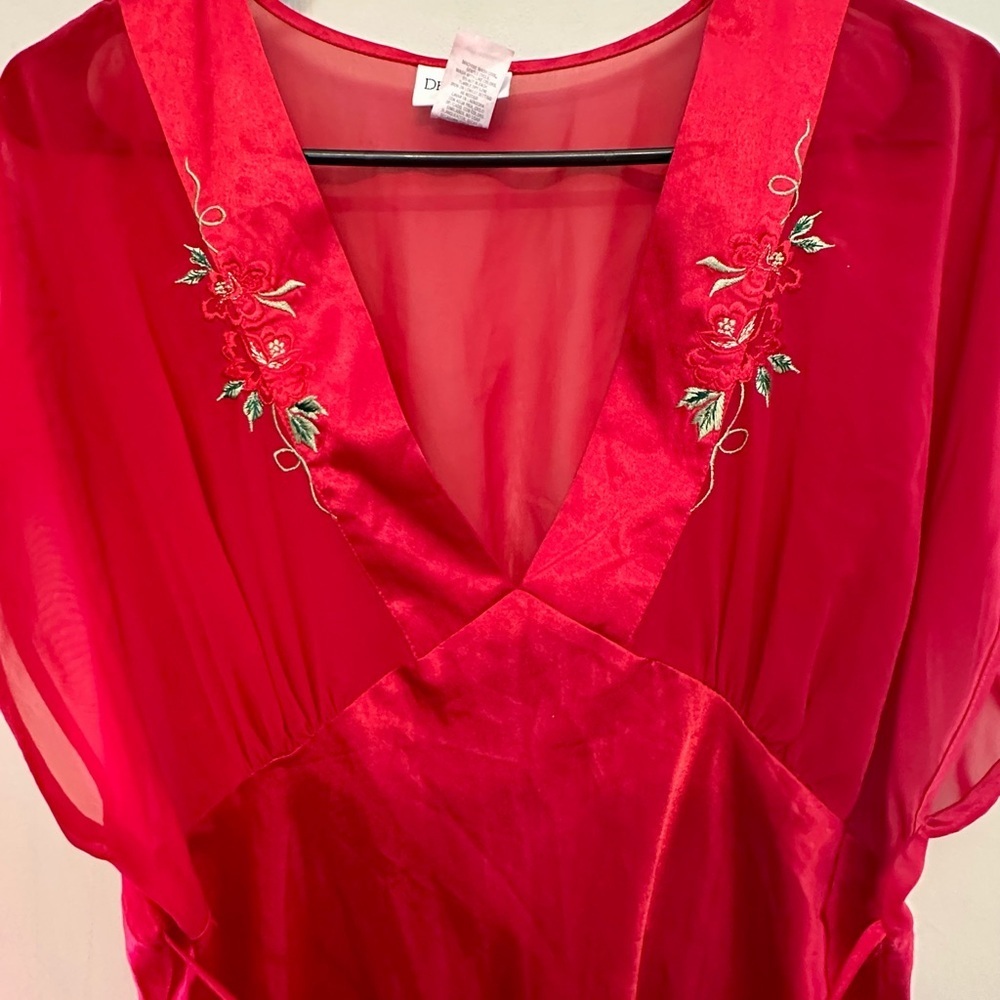 Vintage Y2K Delicates Vibrant Red Slip Dress with Rose Embroidery Large